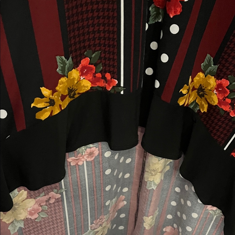Women's High-Low Floral & Polka Dot Dress - Black and Burgundy - Picture 4 of 5